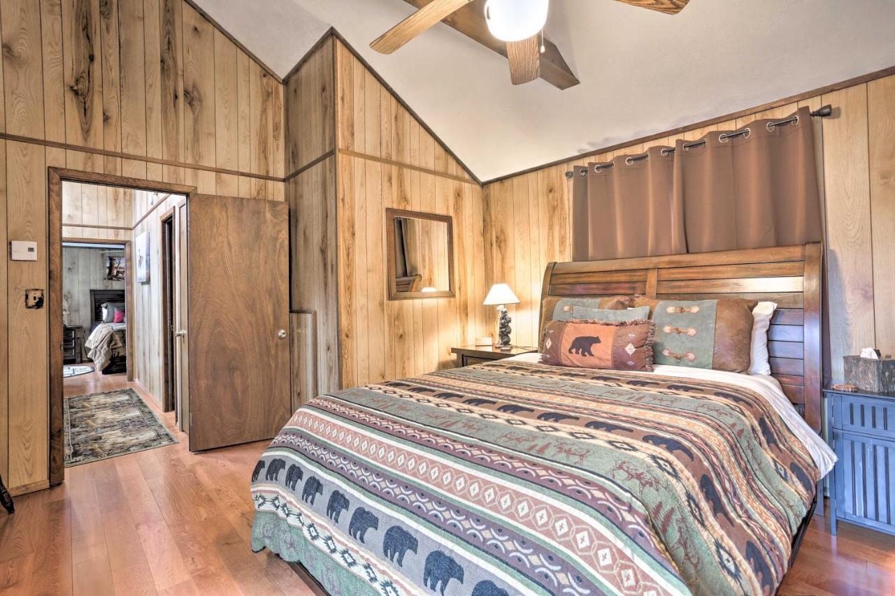 Bear Den Rustic Pocono Lake Home With Game Room! Exterior foto